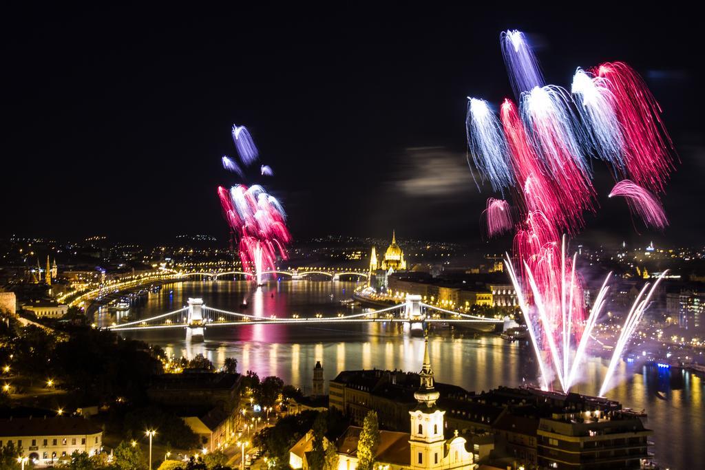 View Of Budapest Exterior photo